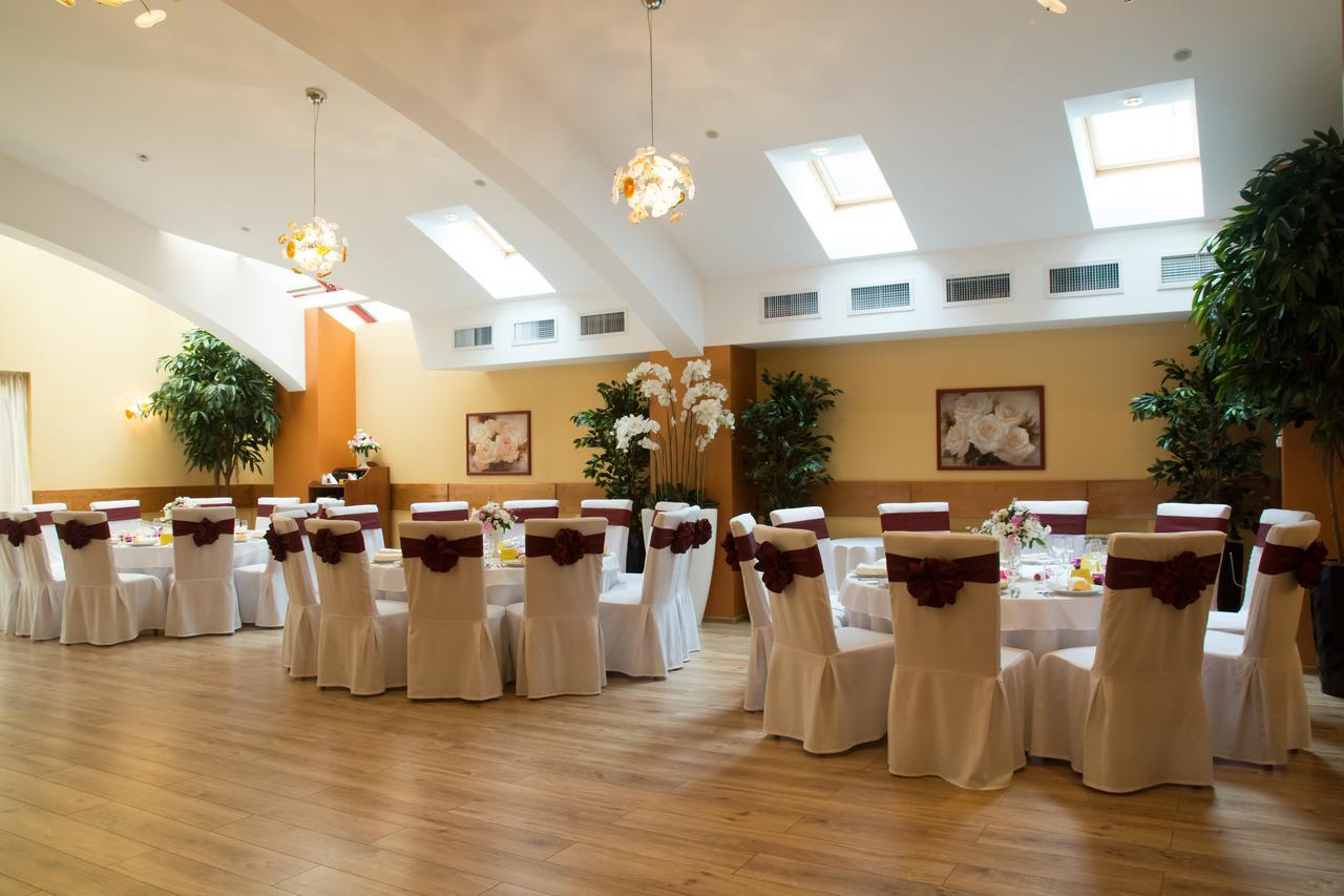 Hotel Nemira Slănic-Moldova Dış mekan fotoğraf
